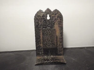 Antiguo soporte de pared de caja de fósforos de hierro artesanías Suecia Sueco - Imagen 1 de 5