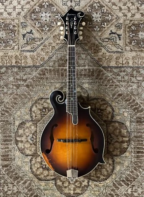 Mandolina Eastman MD815/V-SB estilo F en antiguo Sunburst con estuche rígido y configuración Foto 1 de 4