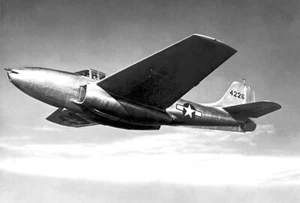 Bell P-59B Airacomet In Flight - Photo Magnet - Imagen 1 de 2