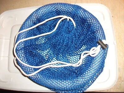 Mustad Flexable Fishing Bait Bag NIP Buoyant Fish Holder - image 1 of 4