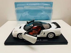 Honda NSX Type R 2002 White 2 Open Door 1:24 Scale Die-Cast Model Car New in Box - Picture 1 of 7