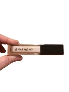 Givenchy Prism Libre Skin-Caring Highlighter in ROSE~$42 MSRP - Picture 1 of 4