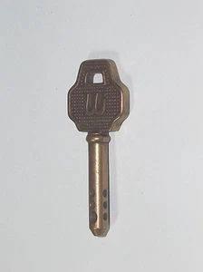 Tono dorado vintage de 2" con llave envío gratuito a EE. UU. - Imagen 1 de 3
