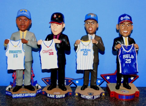 Lot 4 Foco Carmelo Anthony Blake Griffin Anthony Davis NBA Draft Day Bobblehead Cover