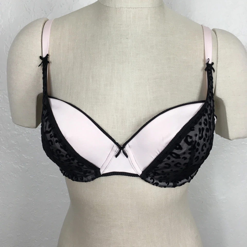 Sujetador Pleasure State Etiqueta Blanca 38B Rosa Claro Negro Estampado Leopardo Encaje Con Aros Foto 1 de 4