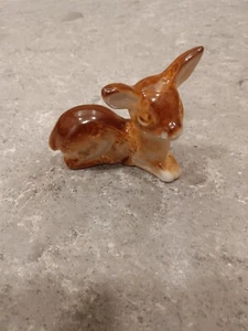 Vintage Ceramic Mid Century Laying Down No marks. 2inches Small Brown - Picture 1 of 6