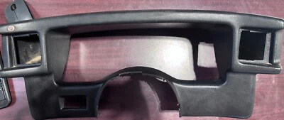 FORD MUSTANG 1987-1989 BISEL TABLERO BISEL Foto 1 de 4