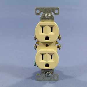 Cooper Ivory Duplex Outlet Receptacle Auto-Grounding NEMA 5-15R 15A Bulk 270-9V - Picture 1 of 4