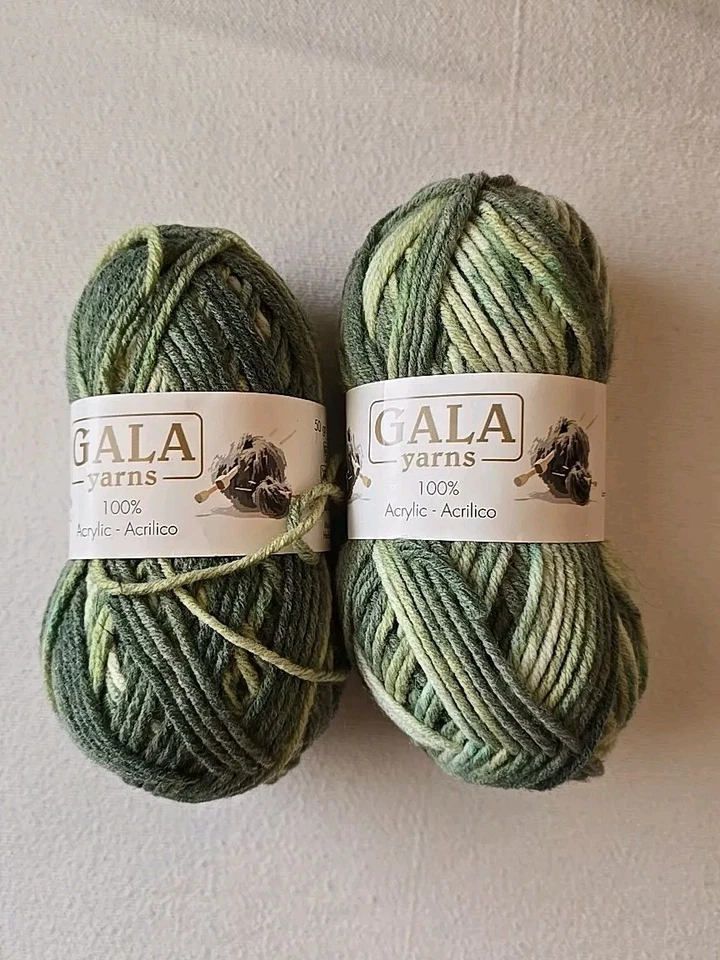 Fios Gala 100% acrílico 116gr/3,9oz tons de verde - Imagem 1 de 3