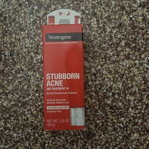 Neutragena Stubborn Acne AM Treatment. 2.0 Oz, Exp. 08/25 - Picture 1 of 4
