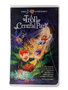 A Troll in Central Park (VHS, 1994) clamshell rare Warner Brothers No Mold - Foto 1 di 4