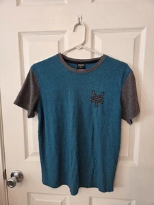 Zoo York Unbreakable Kurzarm T-Shirt schwarz grau und blau Herren Gr. S - Bild 1 von 5
