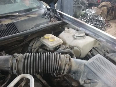 Air Cleaner Fits 93-98 GRAND CHEROKEE 1477259 - Image 1 of 4