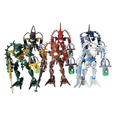 2006 LEGO Bionicle PIRAKA (8900-8905) with Light-Up Eyes and  Zamor Spheres  - Image 1 of 4