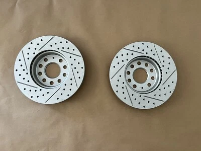 Mercedes Benz 2011 2 rotores de freno de disco traseros perforados y ranurados para ML350 Foto 1 de 4