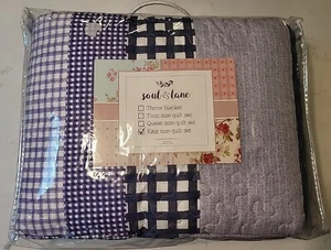 Soul & Lane Striped Synergy 3 Piece Bedding Quilt Set with 2 Shams King Blue - Picture 1 of 4