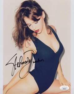 Stefanie Joosten Signed 8x10 Metal Gear Solid V Quiet Autograph Photo JSA COA - Picture 1 of 3
