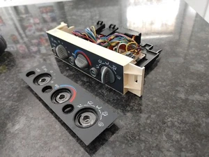 General Motors AC REAR DEFOGGER MANUAL CLIMATE TEMPERATURE CONTROL 1995 - Picture 1 of 13