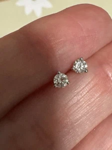 14K Solid White Gold Natural Round Martini Set Diamond Stud Women's Earrings .25 - Picture 1 of 8