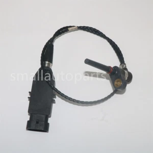 Genuine Exhaust Temperature Speed Sensor P05322260 067405 - Imagen 1 de 8