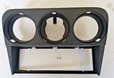 Carcasa de ventilación de consola central Alfa Romeo Spider 86 a 90 Foto 1 de 4