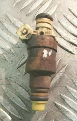 BMW K100 RS RT LT 8V FUEL INJECTOR NOZZLE JET K75 - Image 1 of 2