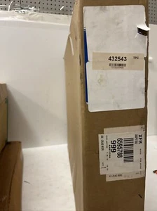 432543 Genuine Carquest Radiator - Picture 1 of 2