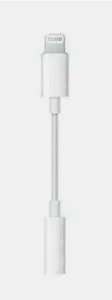 GENUINE OEM Apple USB-C to 3.5mm Headphone Jack Adapter MU7E2AM/A A2049 - Picture 1 of 3