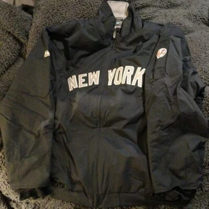 New York Yankees Majestic Dugout Bomber Jacket Size XXL Fleece Lined MLB - Picture 1 of 8
