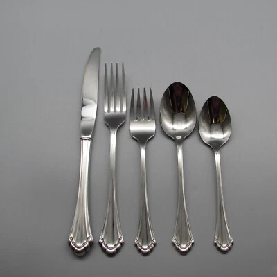 Oneida Stainless Flatware MARQUETTE - 5pc Place Setting NOS USA Made - Image 1 of 4