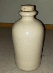 VINTAGE HOT WATER BOTTLE FOOT BED WARMER POTTERY CERAMIC STONEWARE 1.5 PT - Picture 1 of 9