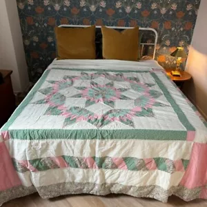 Manta de edredón de algodón vintage hecha a mano acolchada rosa verde parche estrella - Imagen 1 de 3