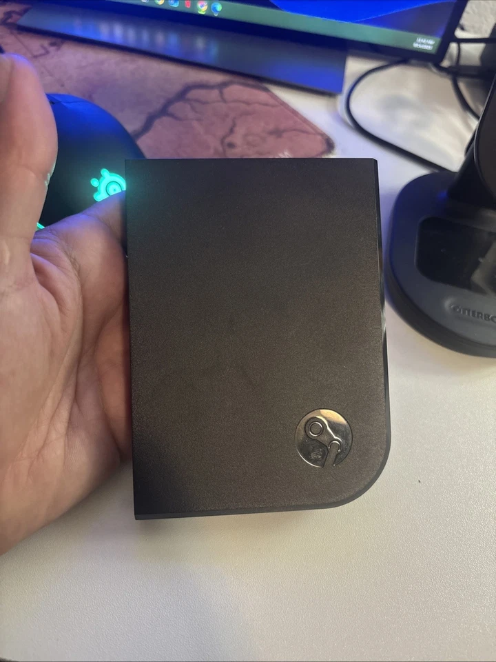 Valve Steam Link Streaming Device Black (1003) No Cables - Image 1 of 1