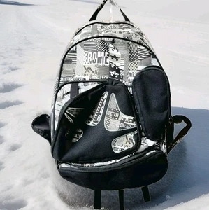 ROMA SDS SNOWBOARD SCI zaino stivale viaggio borsa laptop AOP BLK bianco 20x13x9 ottime condizioni! - Foto 1 di 15