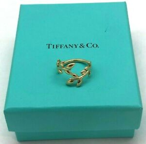 Tiffany & Co Paloma Picasso Olive Leaf Bypass 18K Yellow Gold Ring Size 6 ½  Box