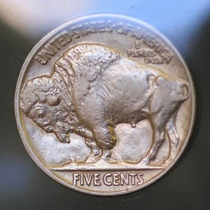 1916 P Buffalo Nickel - Gem BU / MS / UNC - Picture 1 of 2