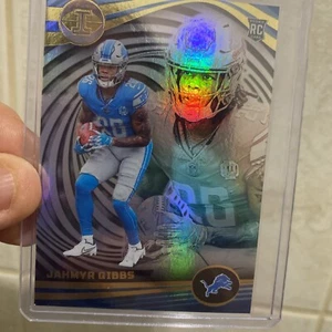 Jahmyr Gibbs Rookie Gold Parallel Panini Illusions Football 2023-2024 - Picture 1 of 3