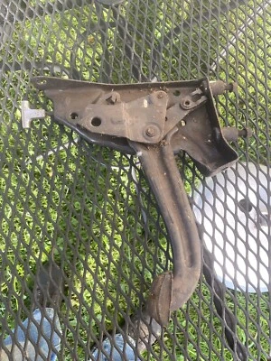 Ford Truck F100 1968 1972 pedal de manija de freno de emergencia 1971 1970 1969 F250 F350 Foto 1 de 4