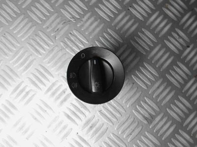 Lichtschalter 1C0941531A VW Passat Variant 1.6 3BG/3BL/3BS - Bild 1 von 3