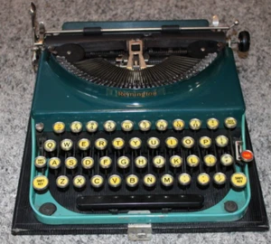 1930s Remington Portable Typewriter Working 2 Tone Green &Teal W/Case WORKS - Picture 1 of 17