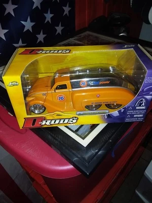 Jada Toys 1:24 Scale 1939 Union 76 Dodge Airflow Tanker  - Image 1 of 4