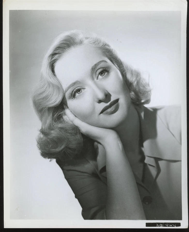CELESTE HOLM Original 1950s Striking 8 x 10 Hollywood Glamour Press Photo vv - Image 1 of 1