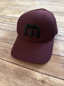 Travis Matthew Flexfit red Maroon Fitted Hat Cap L/ XL  Embroidered Logo - Picture 1 of 4