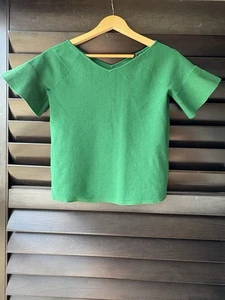 Ann Taylor Women's Medium Green Short Flutter Sleeve Knit V Neck Top - Picture 1 of 7