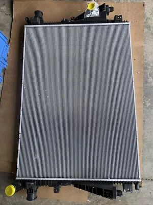 Spectra Premium CU13676 Radiator Fits 2017-2022 FORD F-250/F-350/F-450/F-550 - Image 1 of 4