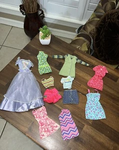 Mattel Barbie Doll Clothes Lot Vintage - Picture 1 of 7