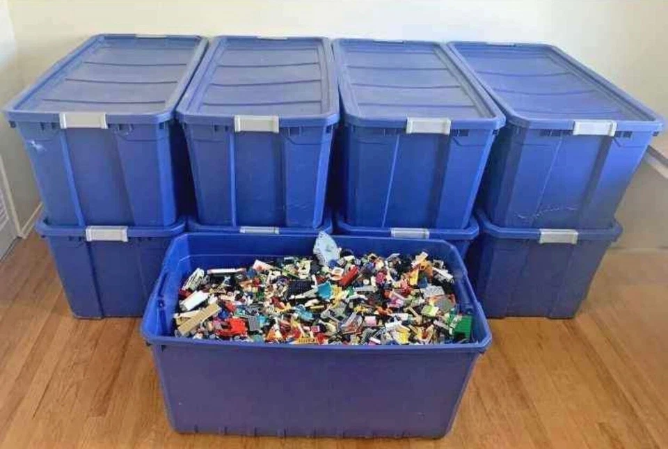 Lego Bulk Parts and Pieces Random Bricks Legos 30 Lbs Pounds Assorted - Image 1 of 1