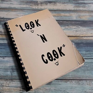 Look 'N Cook 1951 Junior Auxiliary Evangelical Deaconess Hospital Milwaukee WI - Picture 1 of 8