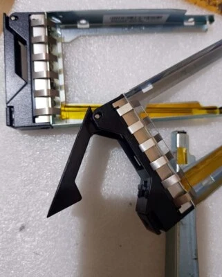 2.5" SAS SATA HDD Tray Caddy 03T8147 SM10A43750 For Lenovo RD650 RD550 RD450 - Image 1 of 4