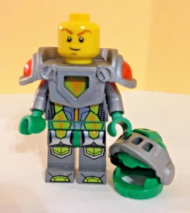 Lego nex035 - Aaron Fox -Minifigure -Nexo Knights-Armor/Helmet/Flat Silver Visor - Picture 1 of 5